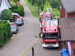 Übung Brand landwirtschaftliches Anwesen Ziegelhuette